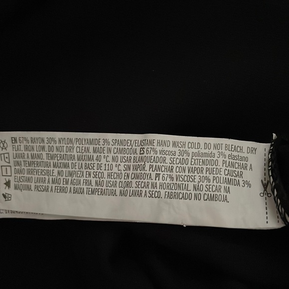 Forever 21 Black Sleeveless Stretch Bodycon Dress - Picture 6 of 6